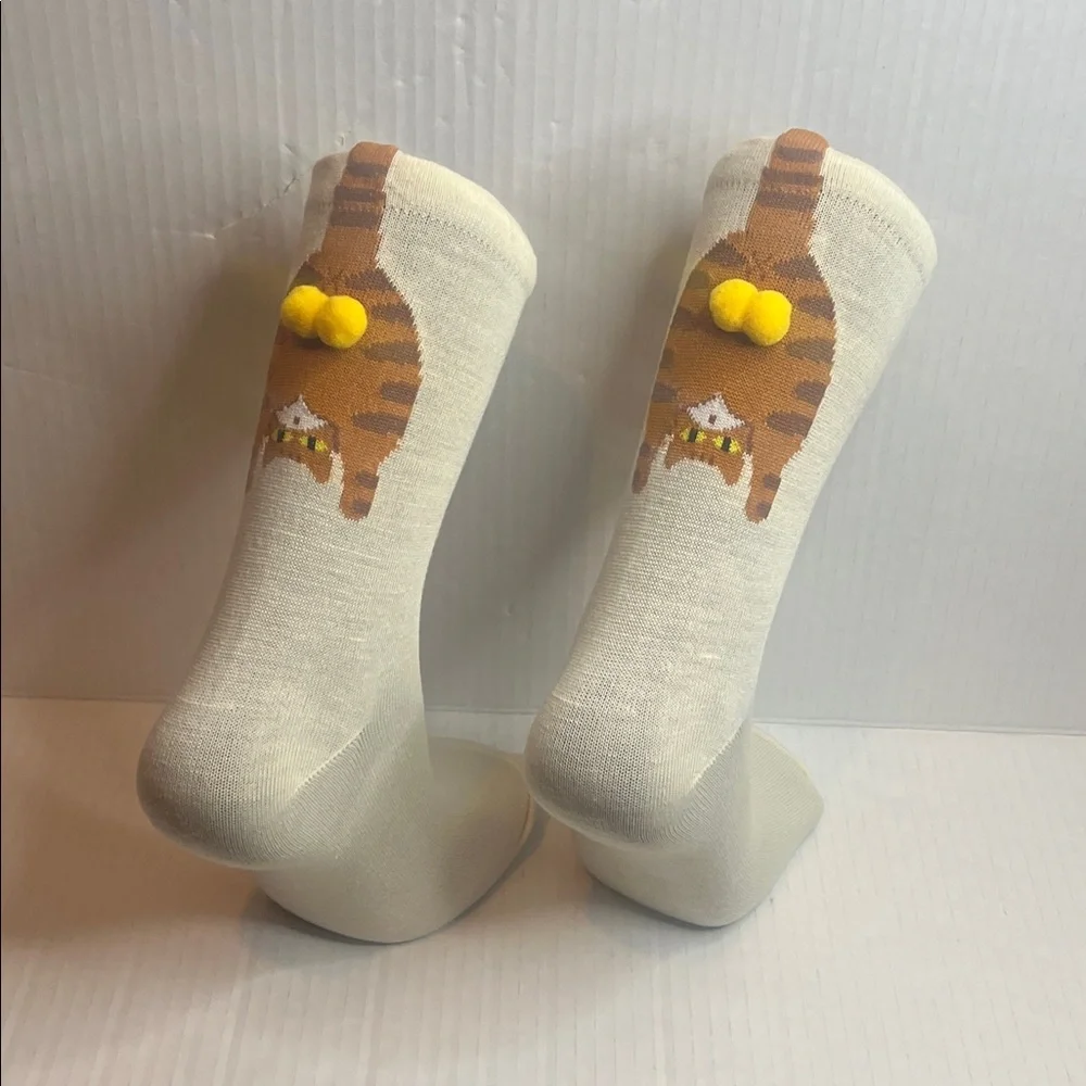Cat Novelty Women's Socks (Cream)